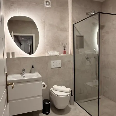 Luxury Downtown * Bratislava