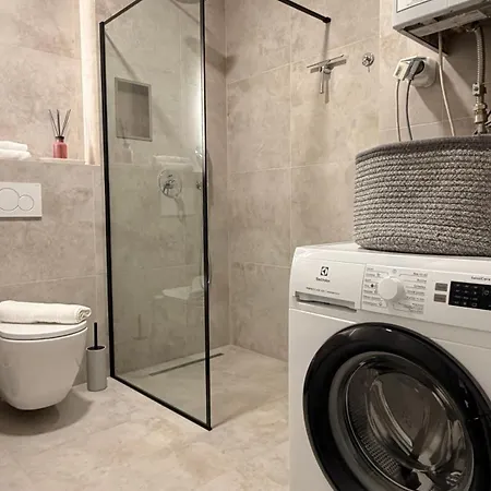 Διαμέρισμα Luxury Downtown *